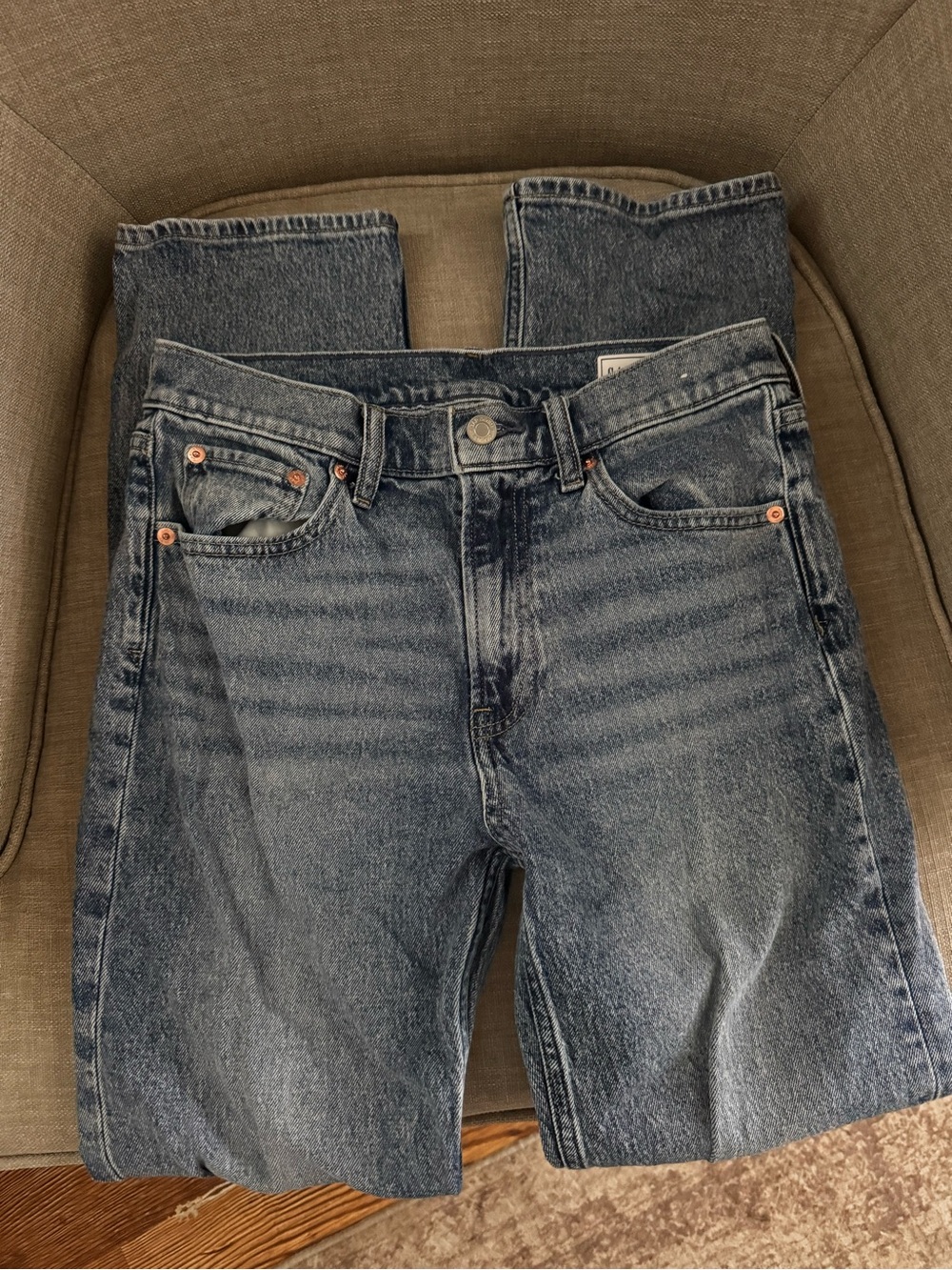 GAP ’90s Straight High Rise Jeans 28/6R Medium Wash Blue Denim